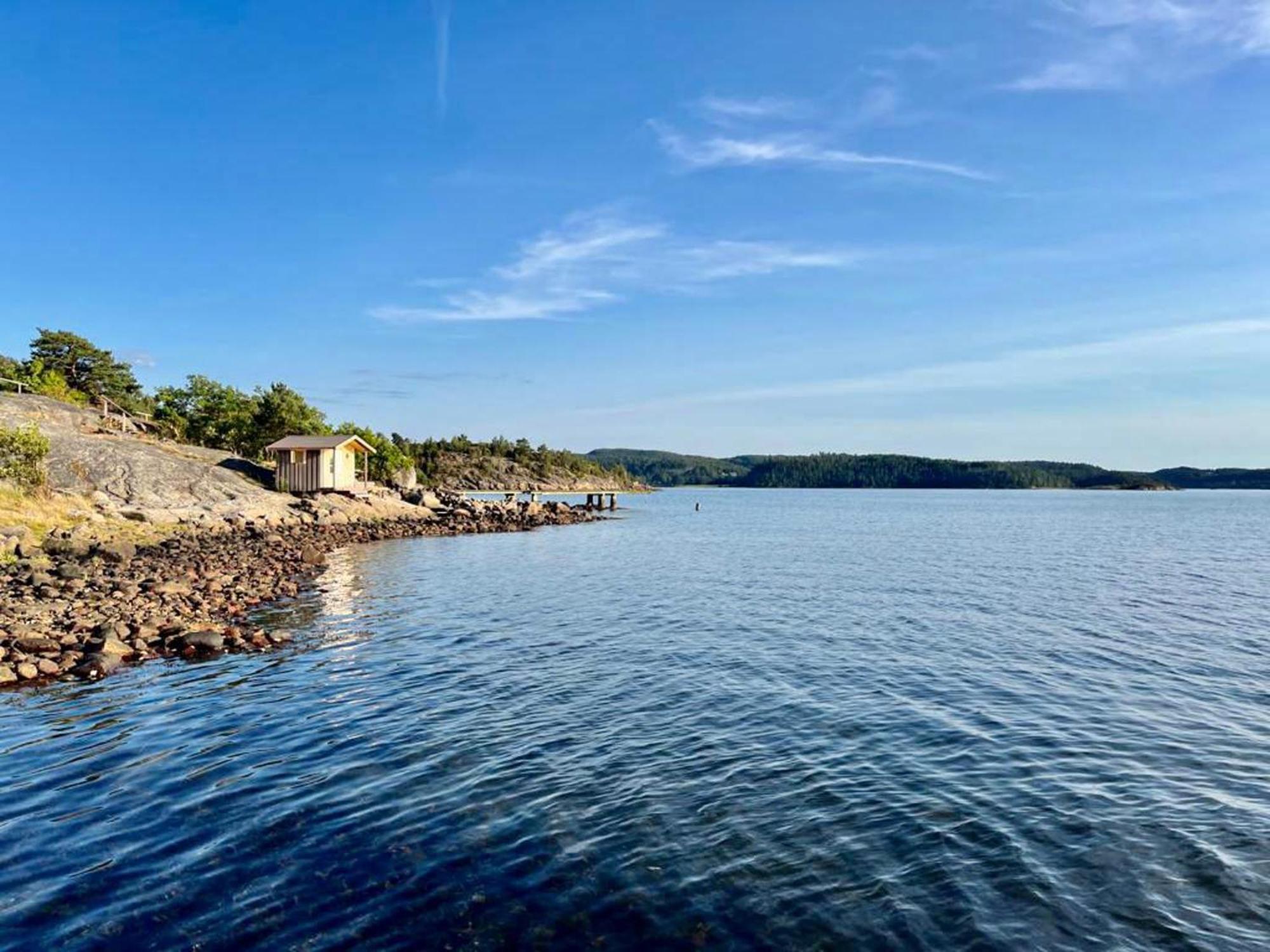 Seaside Dream With Jetty & Guest Cottage Ljungskile Exterior photo