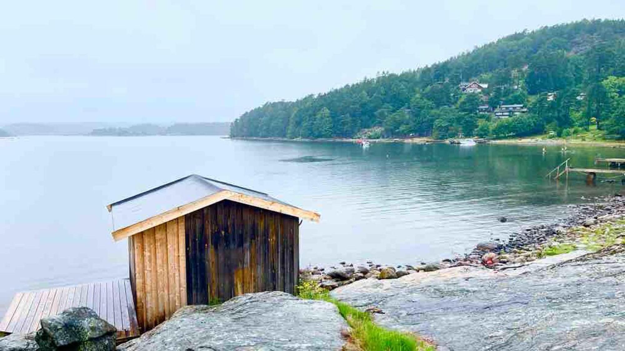 Seaside Dream With Jetty & Guest Cottage Ljungskile Exterior photo